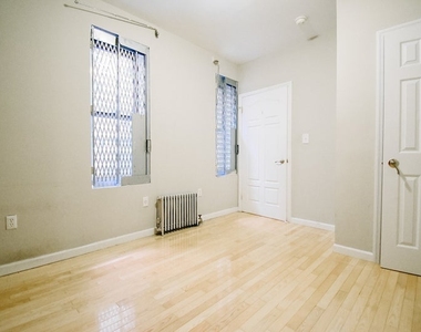 3139 Broadway - Photo Thumbnail 4