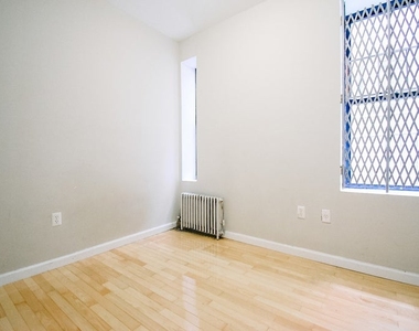 3139 Broadway - Photo Thumbnail 7