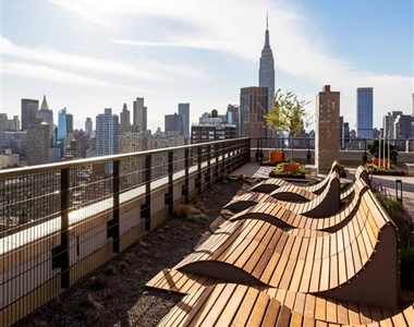 401 East 34th Street - Photo Thumbnail 15