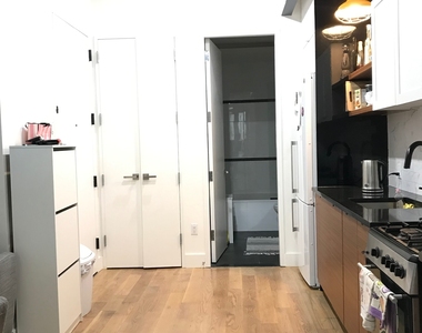 83 Winthrop Street - Photo Thumbnail 5