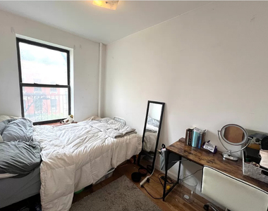 530 EAST 13 - Photo Thumbnail 6