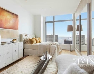 Luxury studio apartment, no fee, high end tower!! - Photo Thumbnail 1
