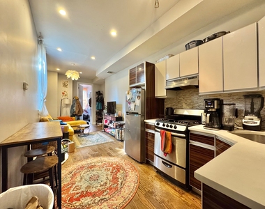 11 Locust Street - Photo Thumbnail 1