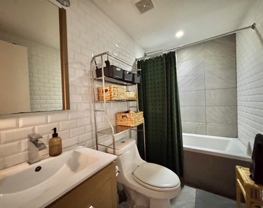 11 Locust Street - Photo Thumbnail 3