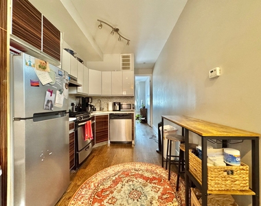 11 Locust Street - Photo Thumbnail 8