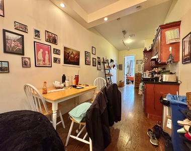 20 Wilson Avenue - Photo Thumbnail 2