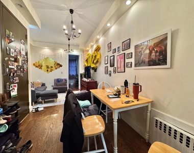 20 Wilson Avenue - Photo Thumbnail 8