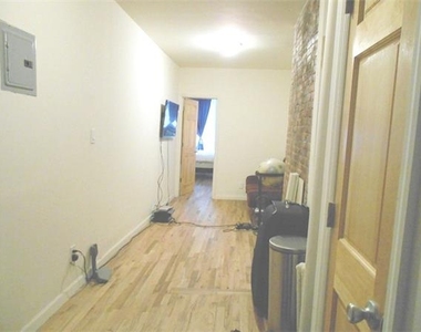 Hudson & W 10th - Photo Thumbnail 1