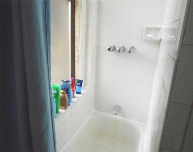 Hudson & W 10th - Photo Thumbnail 6