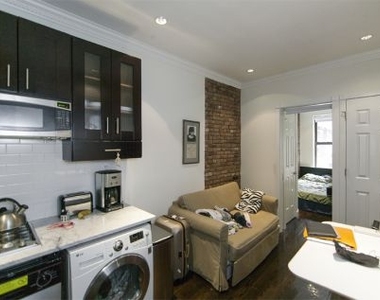 W 14th & 8th Ave - Photo Thumbnail 1
