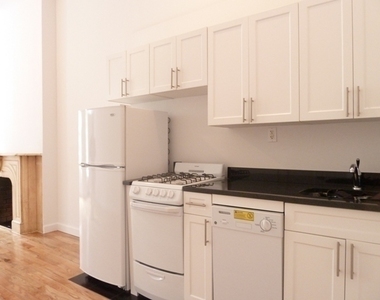 W 13th & 7th  - Photo Thumbnail 2