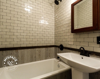 212 Starr Street - Photo Thumbnail 8