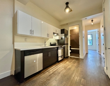 243 Himrod Street - Photo Thumbnail 6