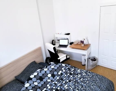 306 Rogers Avenue - Photo Thumbnail 10