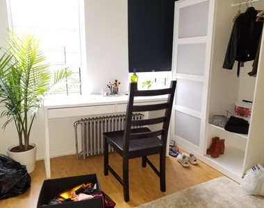 306 Rogers Avenue - Photo Thumbnail 9