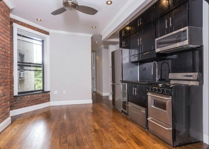 W 103 St - Photo 1