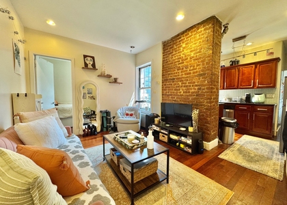 117 S 4th - Photo 1