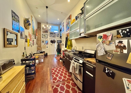 184 Jefferson Street - Photo 1