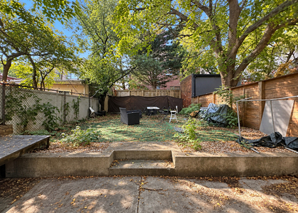81 Carlton Ave - Photo 1