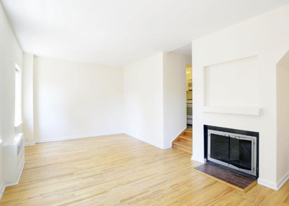 1 Bedroom, East Village Rental in NYC for $4,500 - Photo 1