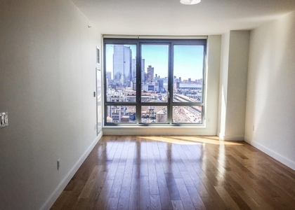 1 Bedroom, Hell's Kitchen Rental in NYC for $3,720 - Photo 1