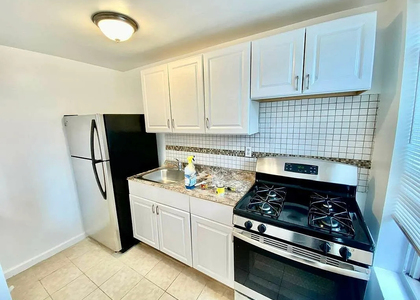 624 Lafayette Avenue, Brooklyn - Photo 1