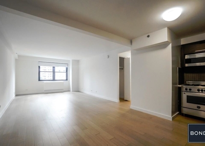 3 Bedrooms, Murray Hill Rental in NYC for $7,500 - Photo 1