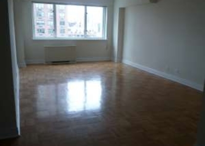  E 71st St - Photo 1