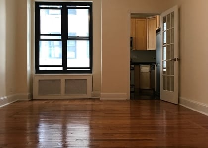 2nd Ave - Photo 1