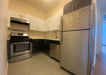 229 Jefferson St - Photo 1