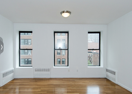 48th street  & 9th avenue  - Photo 1