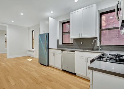 95th street and Amsterdam aven - Photo 1