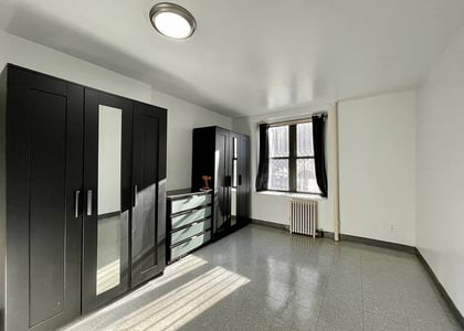 231 East 115th Street - Photo 1