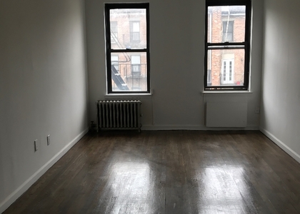 2 Bedrooms, Rose Hill Rental in NYC for $2,700 - Photo 1