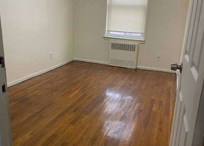 Room, Canarsie Rental in NYC for $1,000 - Photo 1