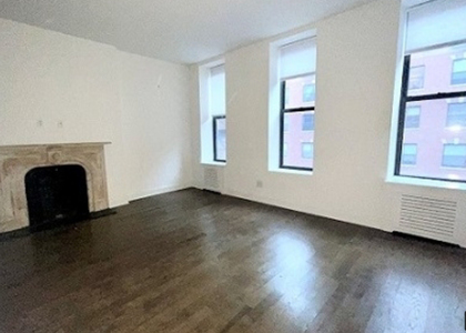  25th Street and 3rd avenue  - Photo 1