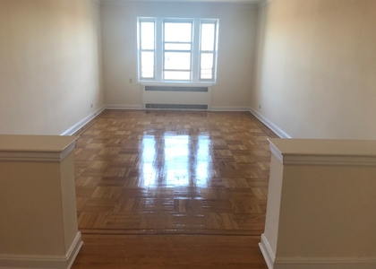 2 Bedrooms, Forest Hills Rental in NYC for $2,850 - Photo 1