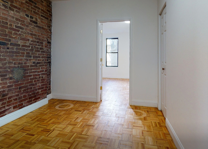 West 50th Street - Photo 1