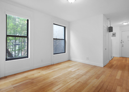 99th And Broadway  - Photo 1