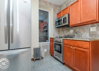 3 Bedrooms, Greenpoint Rental in NYC for $2,999 - Photo 1