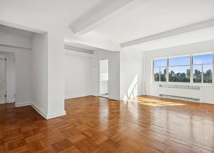West  89 Street  - Photo 1
