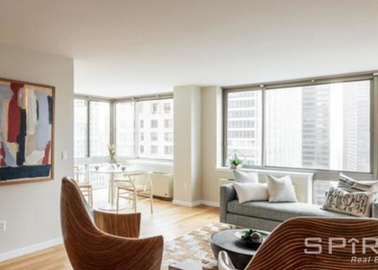 3 Bedrooms, Financial District Rental in NYC for $8,110 - Photo 1
