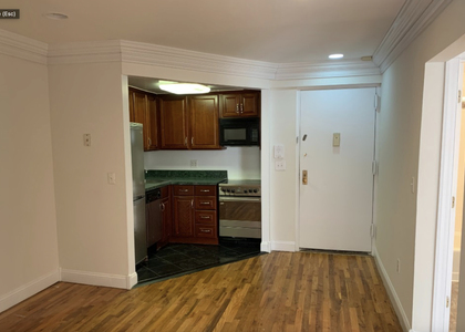  west 51 st  - Photo 1