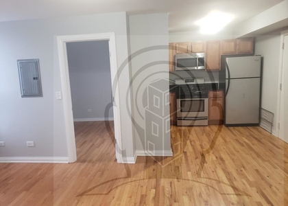2 Bedrooms, Rogers Park Rental in Chicago, IL for $1,500 - Photo 1