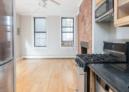 2 Bedrooms, Alphabet City Rental in NYC for $3,995 - Photo 1