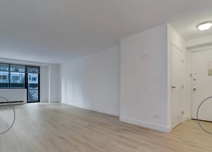 220 East 33rd  street - Photo 1