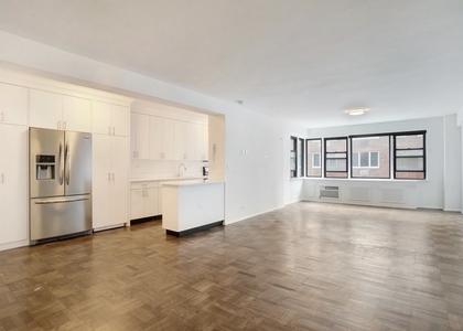 24 Beekman place  - Photo 1