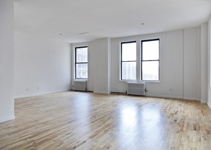 3 Bedrooms, Financial District Rental in NYC for $7,395 - Photo 1