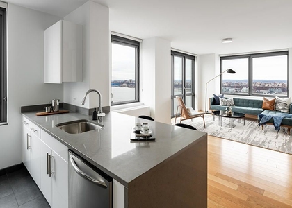 2 Bedrooms, Hell's Kitchen Rental in NYC for $7,100 - Photo 1