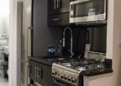 44 Avenue B, #3C - Photo 1